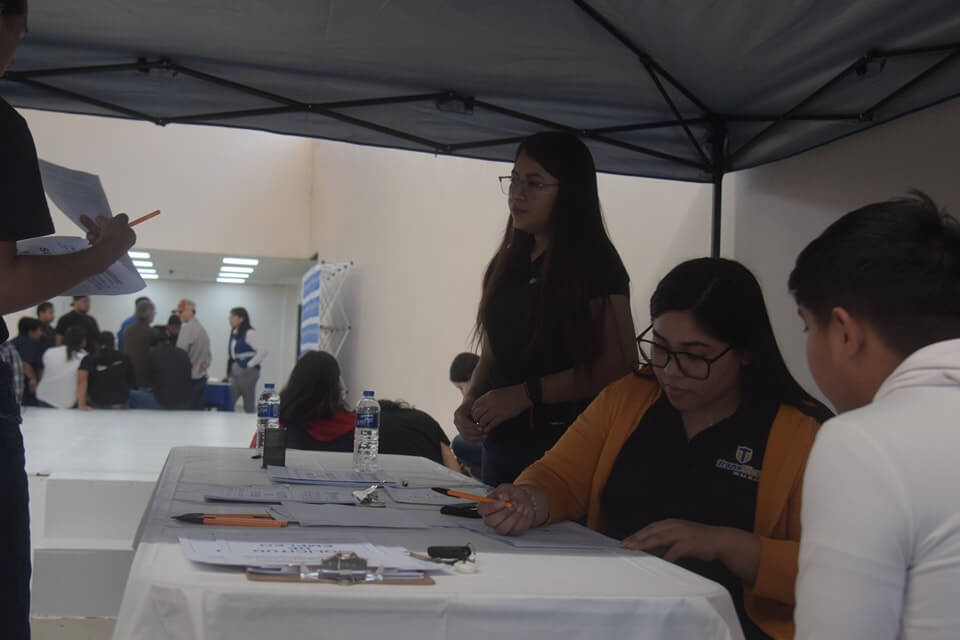 FERIA RECLUTAMIENTO UT